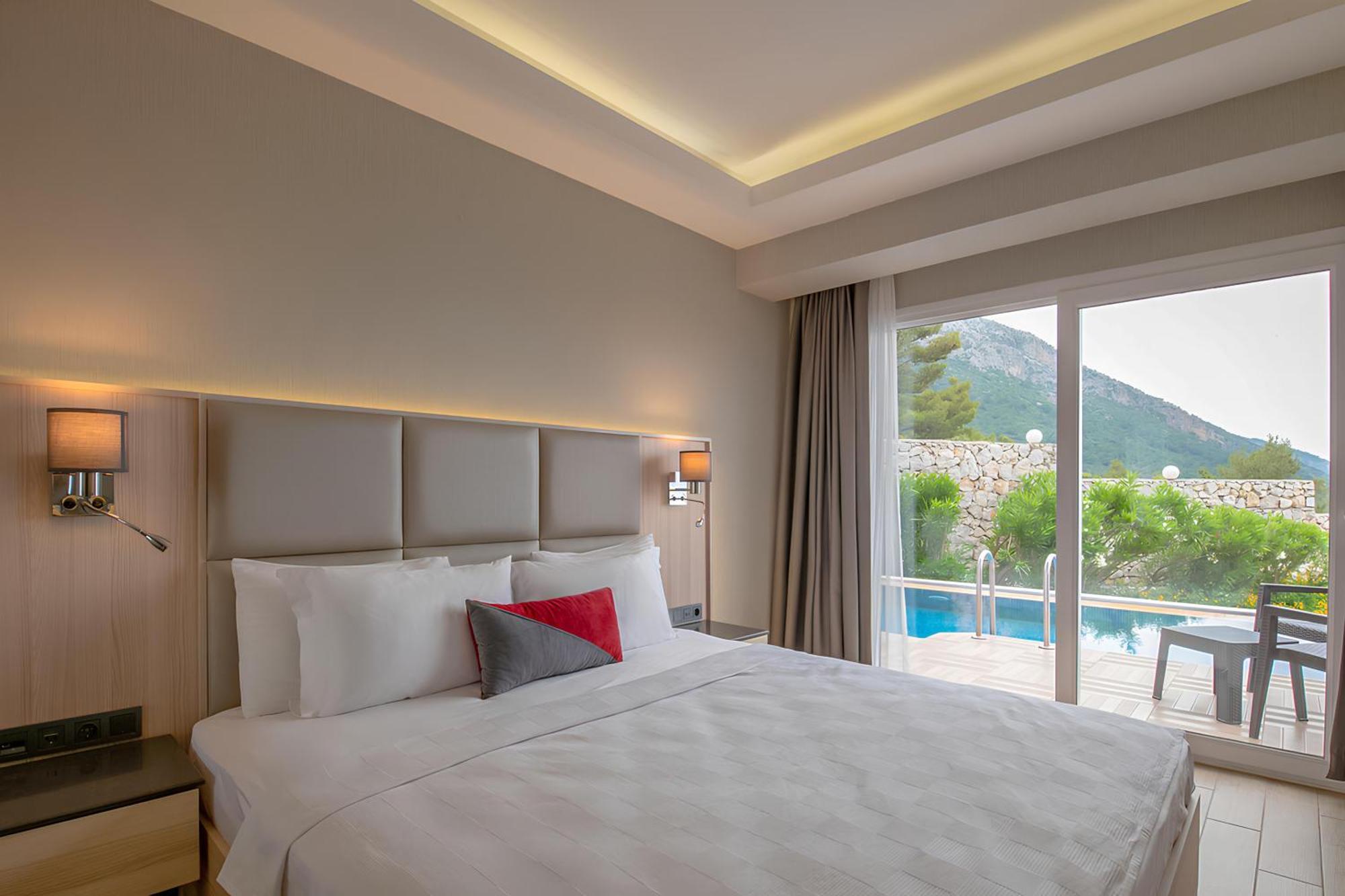 فندق Ramada By Wyndham Fethiye Oludeniz Adult Only المظهر الخارجي الصورة