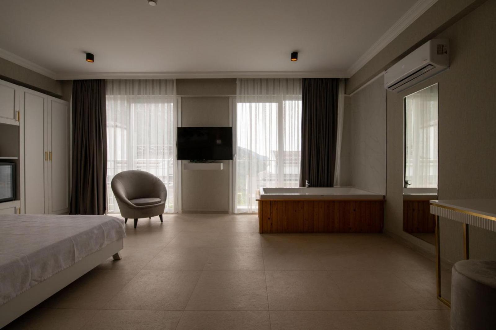فندق Ramada By Wyndham Fethiye Oludeniz Adult Only المظهر الخارجي الصورة