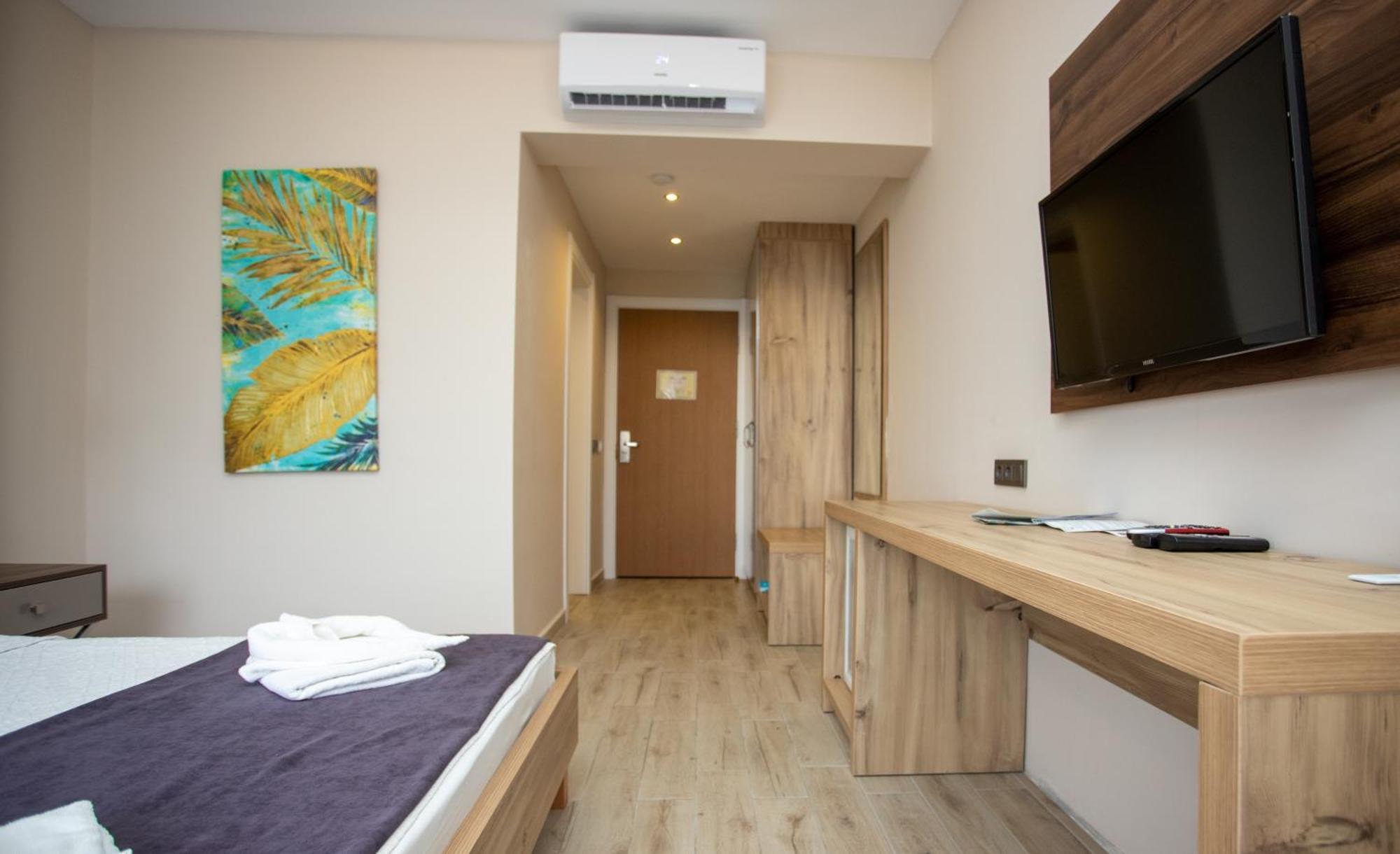 فندق Ramada By Wyndham Fethiye Oludeniz Adult Only المظهر الخارجي الصورة
