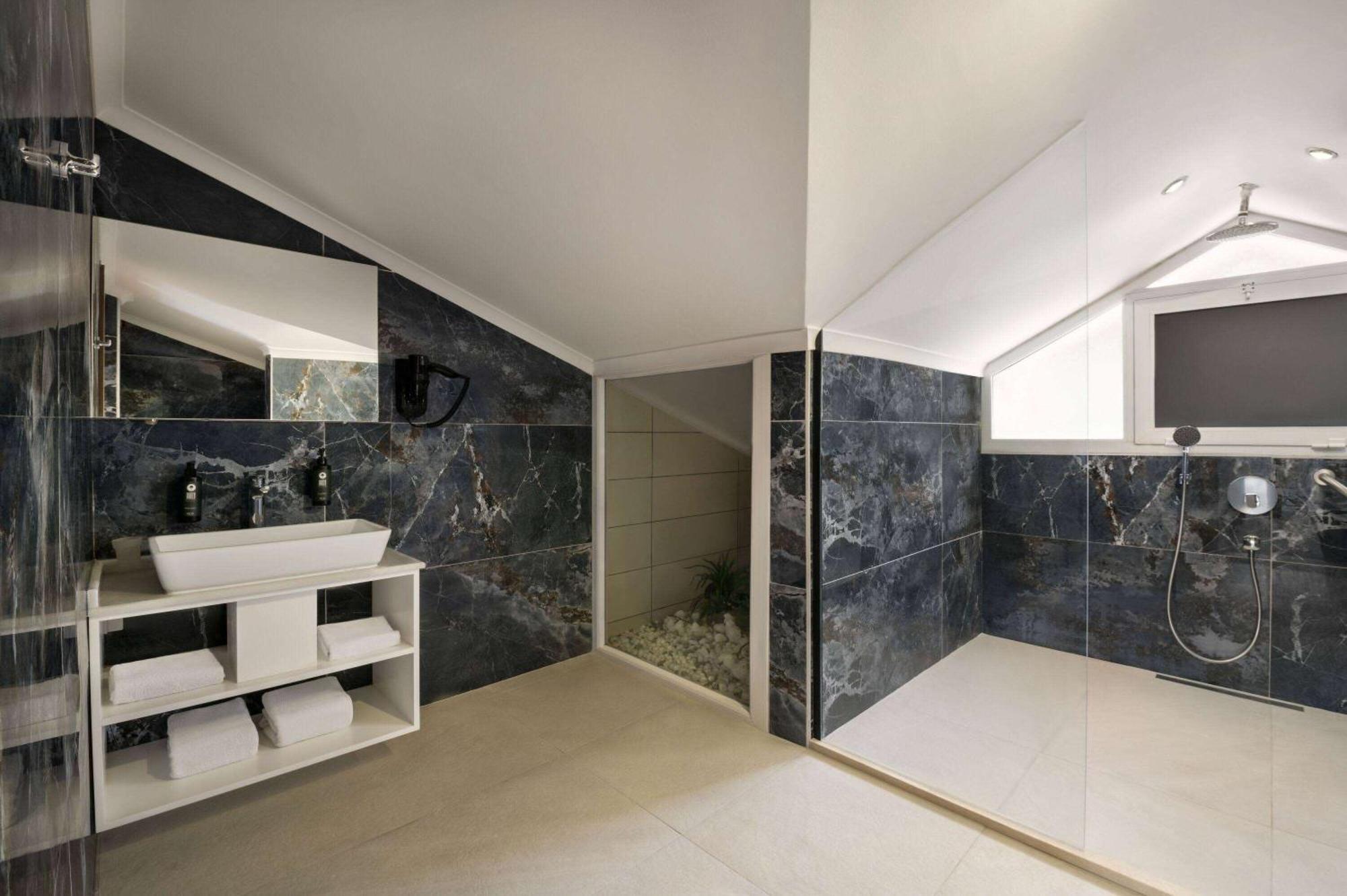 فندق Ramada By Wyndham Fethiye Oludeniz Adult Only المظهر الخارجي الصورة