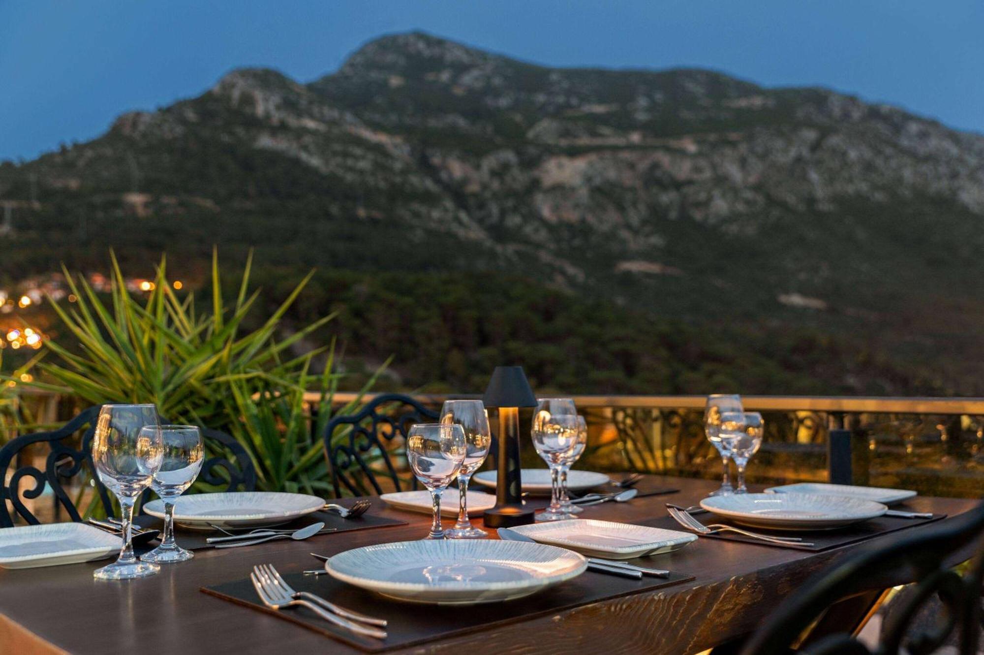 فندق Ramada By Wyndham Fethiye Oludeniz Adult Only المظهر الخارجي الصورة